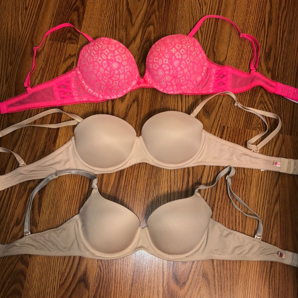 VS Pink Bra Bundle